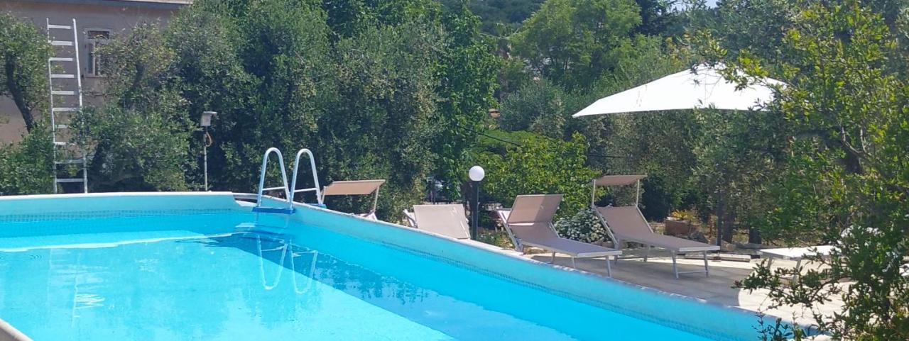 Trullo Le Tre Sorelle Cisternino Exteriér fotografie