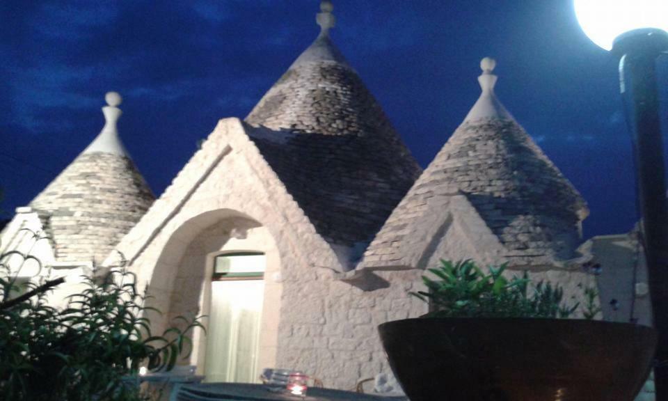Trullo Le Tre Sorelle Cisternino Exteriér fotografie