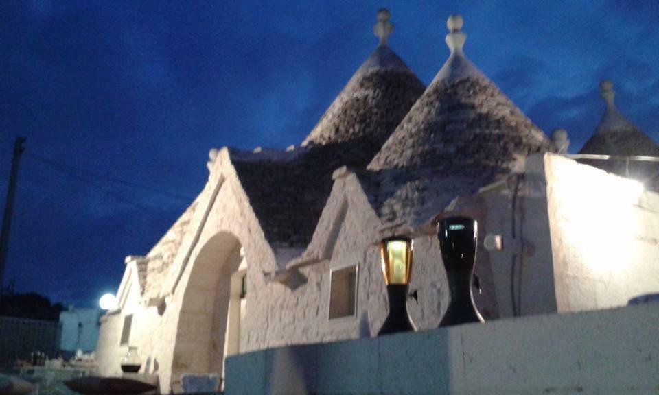 Trullo Le Tre Sorelle Cisternino Exteriér fotografie